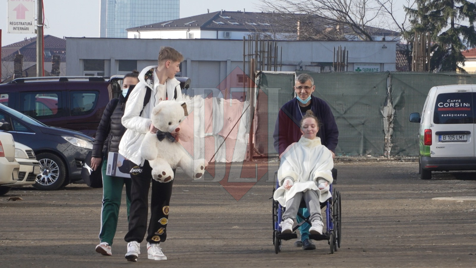 Alexia T N Ra Ale C Rei Brate Au Fost Amputate N Urma Accidentului