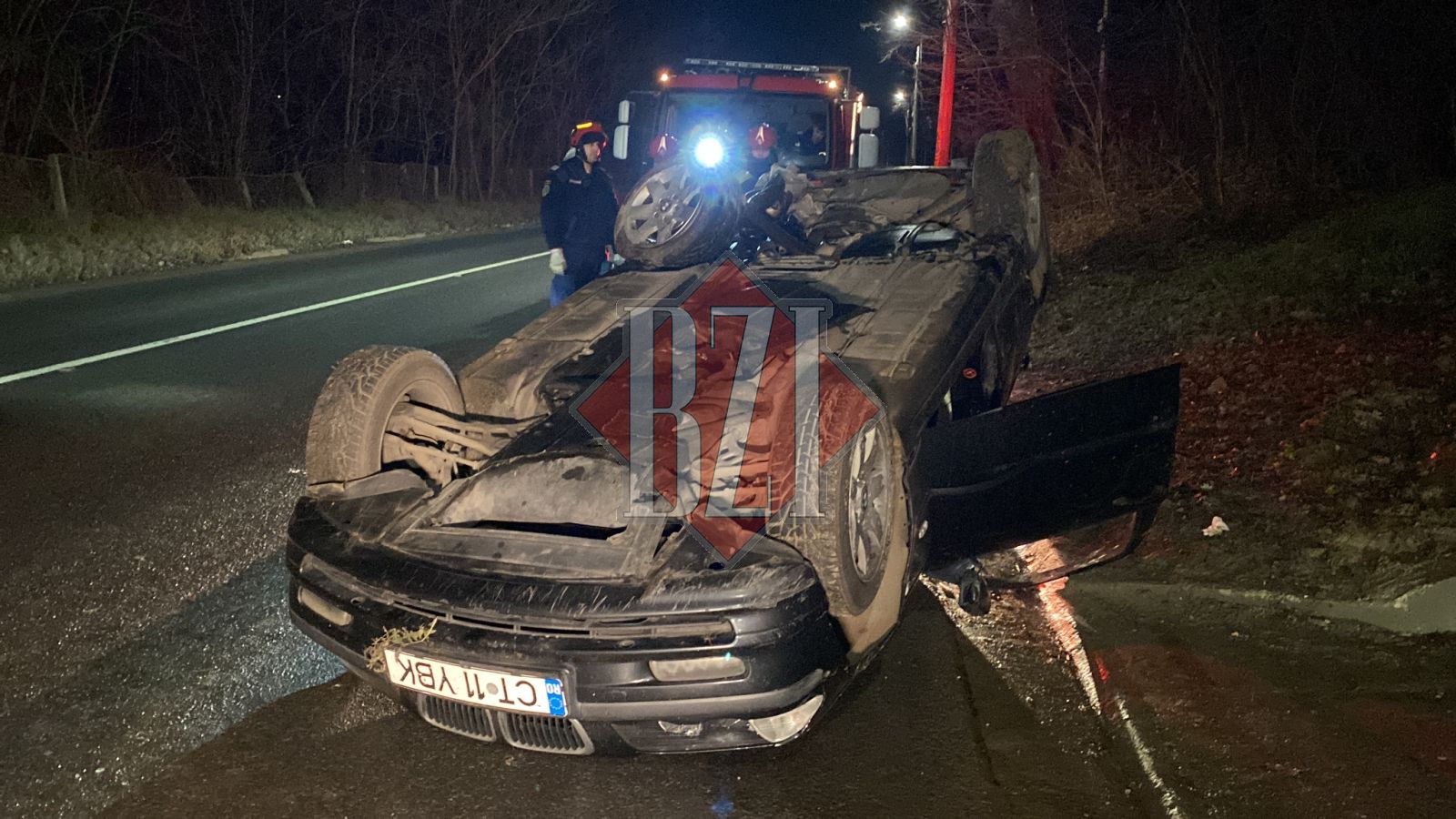 Accident în municipiul Iași Un BMW s a răsturnat EXCLUSIV FOTO