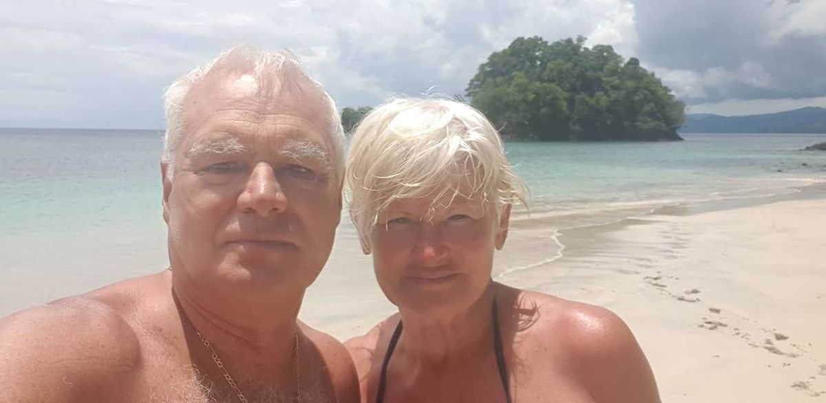 Cum AratÄƒ Monica Tatoiu In Costum De Baie La 64 De Ani Femeia De Afaceri ProfitÄƒ De Soare È™i Valurile Oceanului Pacific Buna Ziua Iasi Bzi Ro