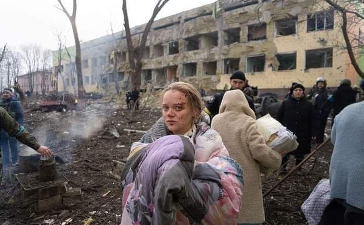 ucraineni afectati de bombardamentele din Ucraina, razboi Rusia, raniti