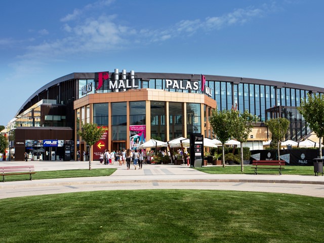 fațada Palas Mall din Iași