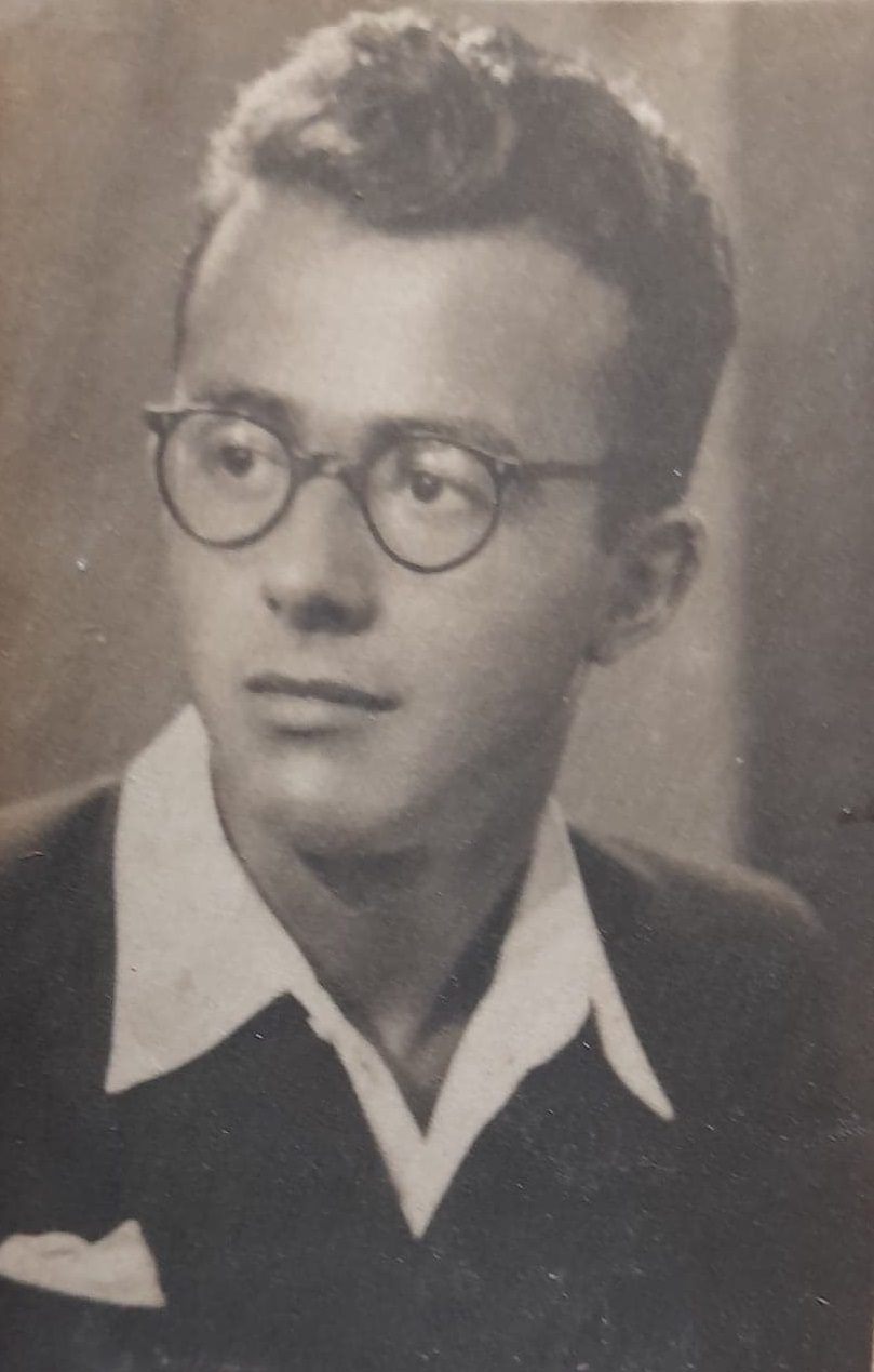 o imagine cu Octavian Cristescu in perioada studentiei