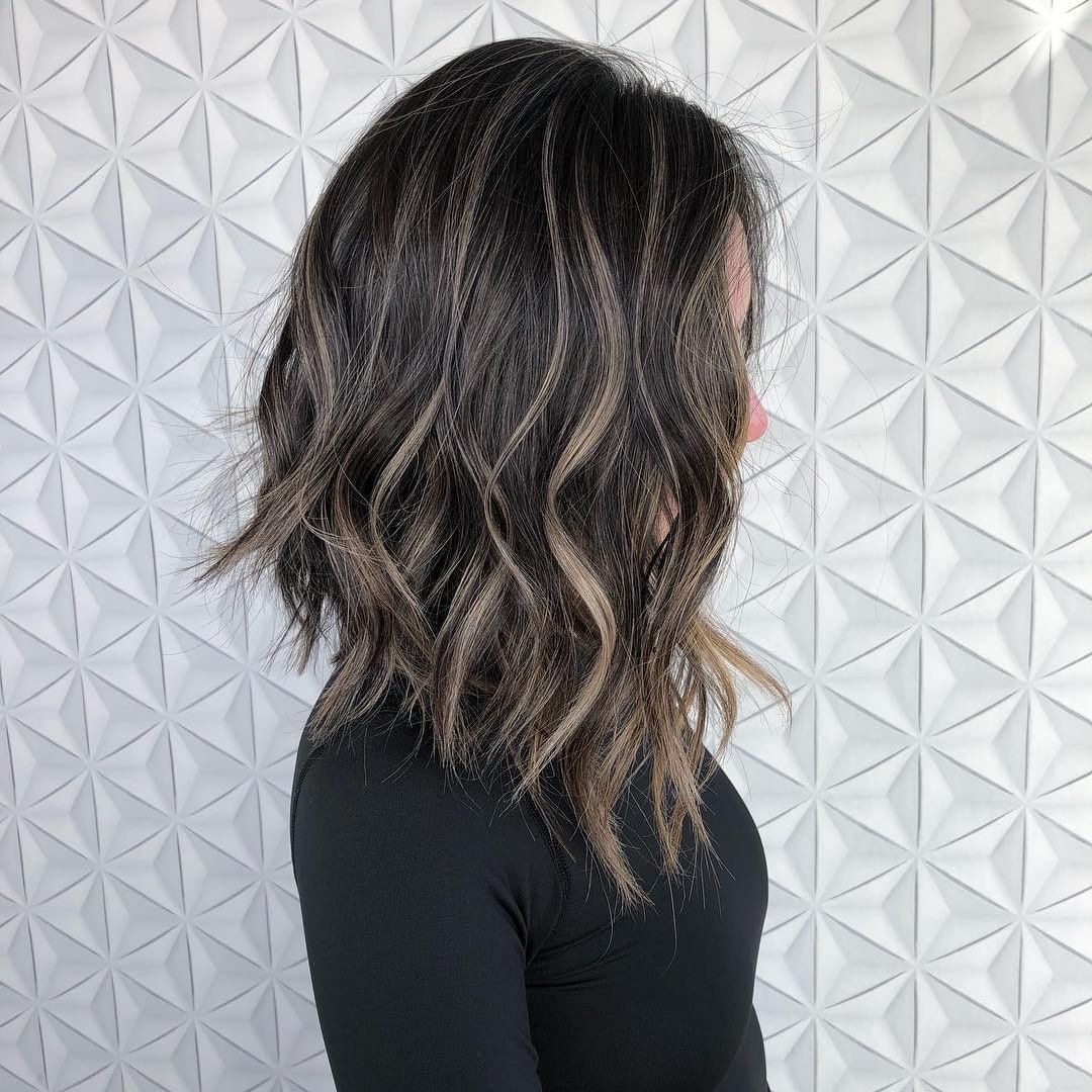 femeie vopsita balayage