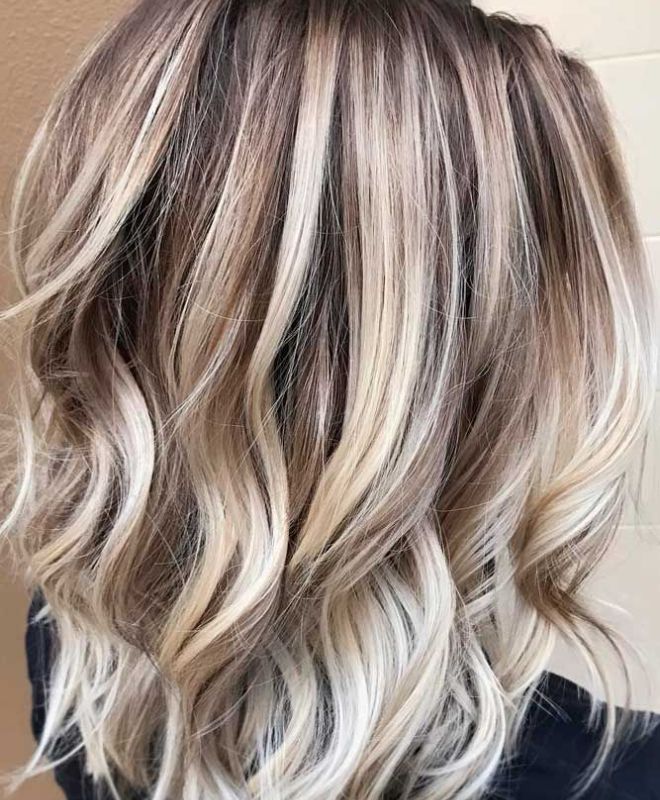 femeie vopsita balayage