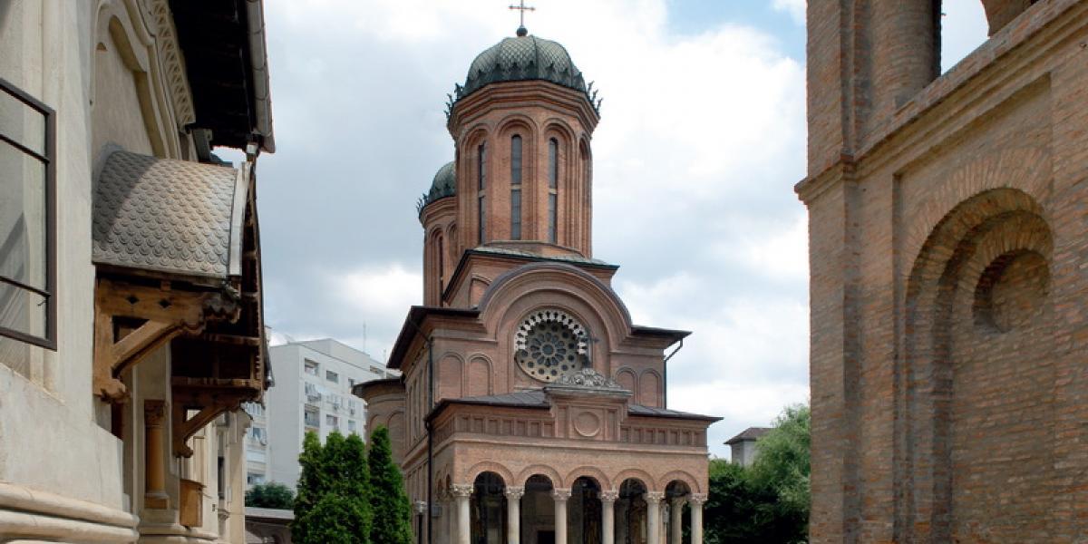o imagine cu Manastirea Antim din București